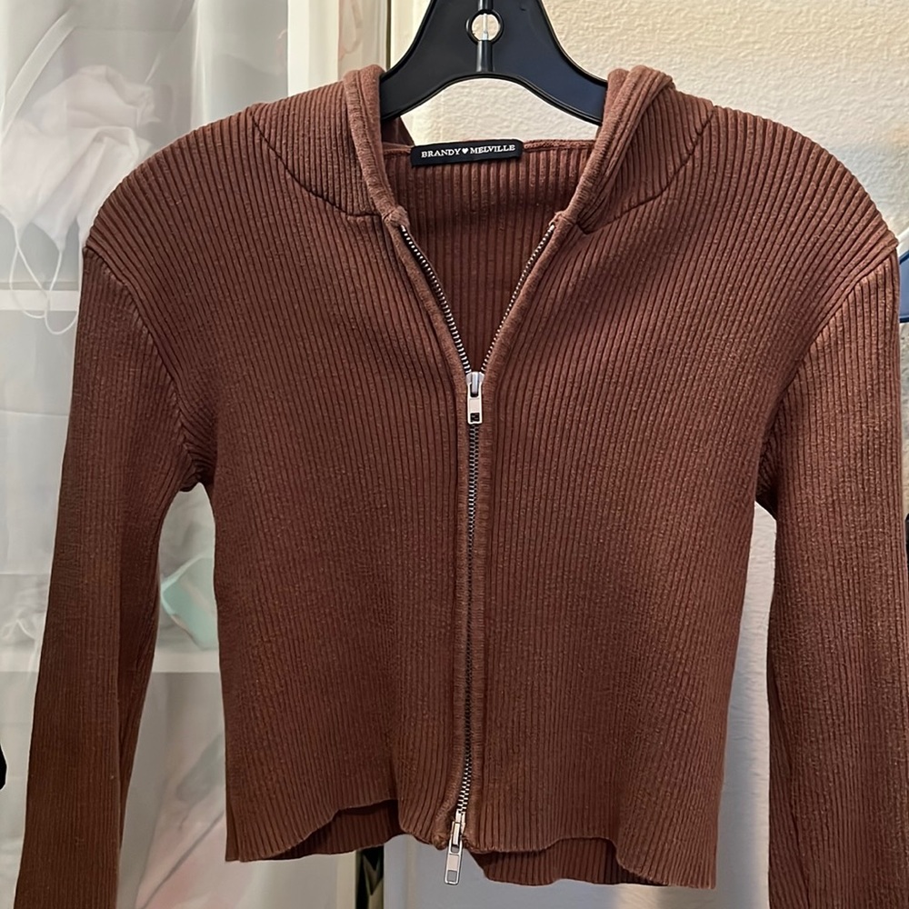 Brandy Melville sweater